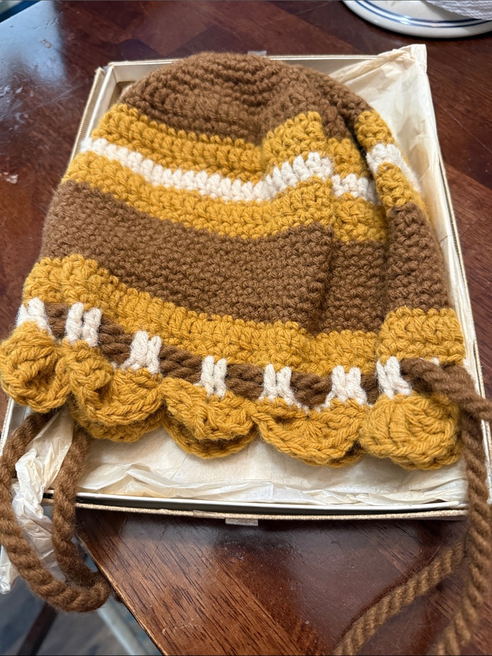 Vintage handmade crochet purse with drawstring in golds creams and browns lined